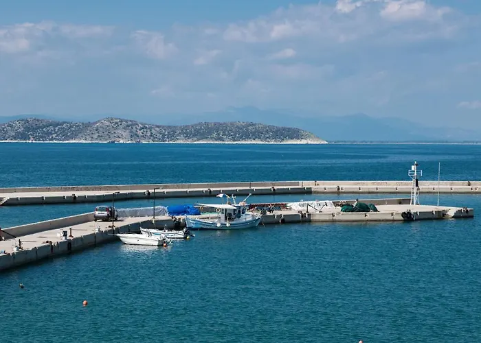 Argyri's Sea View Apartament